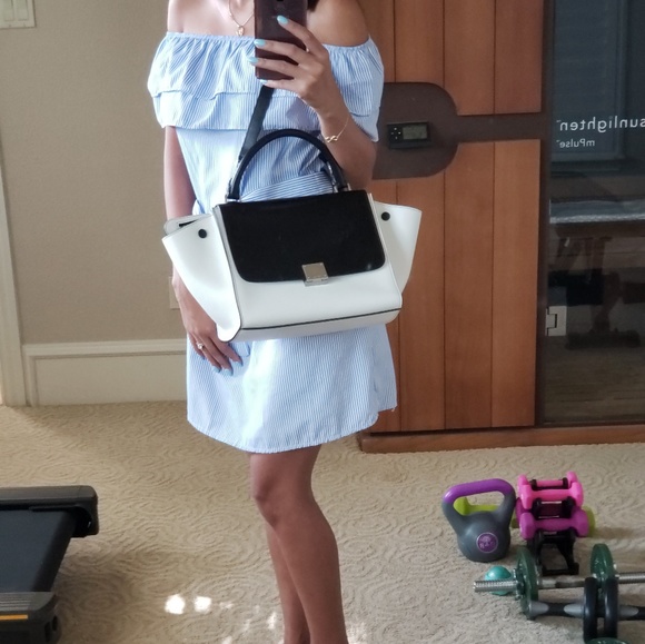 🚫TRADED🚫CELINE TRAPEZE HANDBAG - Picture 7 of 8